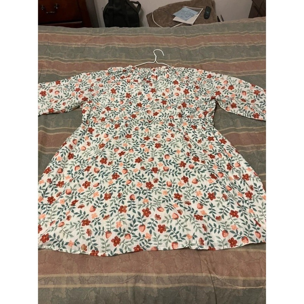 Lot of (2) Draper James Xl NWT Summer Dresses Floral Strawberry Beach Vacation - Picture 6 of 14